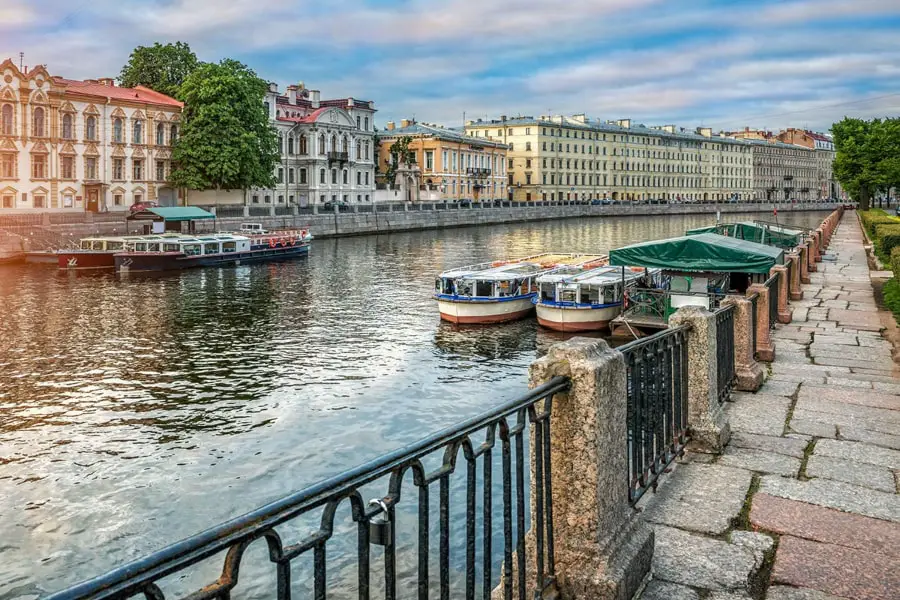 Foto de St. Petersburg, Russia, June 13, 2020. Typical for the