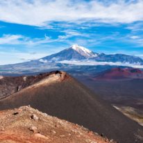 Kamchatka trekking tour Russia bears and volcanoes