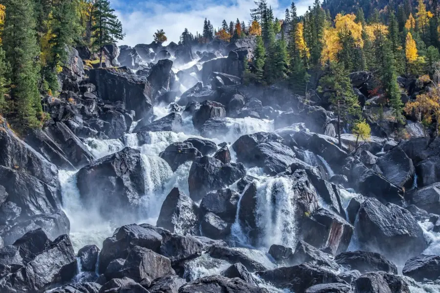 Altai tour Russia uchar waterfall